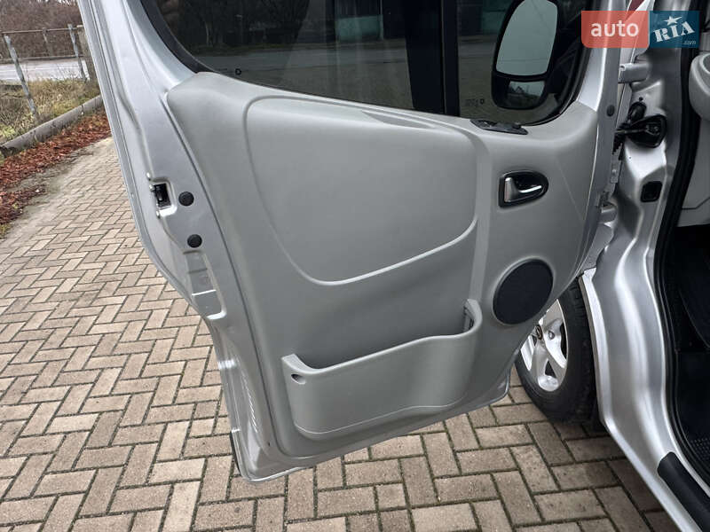 Мінівен Opel Vivaro 2012 в Ковелі фото 36 Мінівен Opel Vivaro 2012 в Ковелі