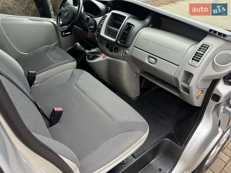 Мінівен Opel Vivaro 2012 в Ковелі фото 42 Мінівен Opel Vivaro 2012 в Ковелі