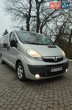 Мінівен Opel Vivaro 2012 в Чернівцях
