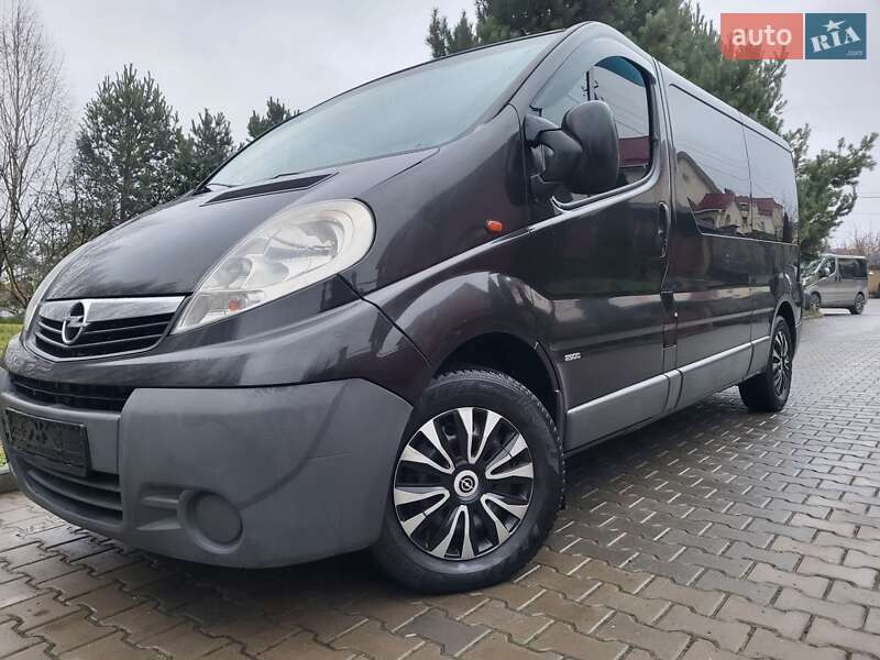 Мінівен Opel Vivaro 2007 в Хмельницькому