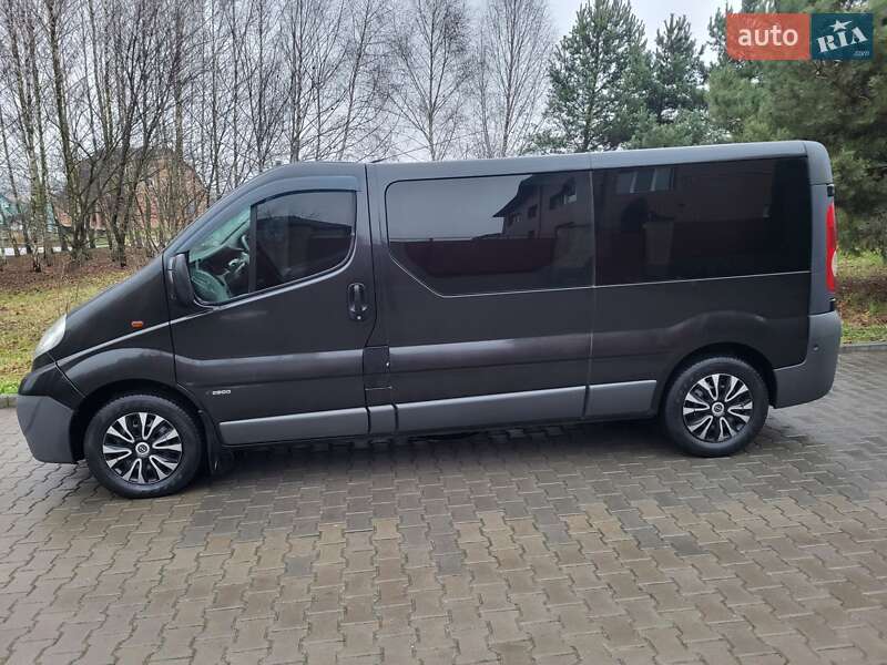 Мінівен Opel Vivaro 2007 в Хмельницькому