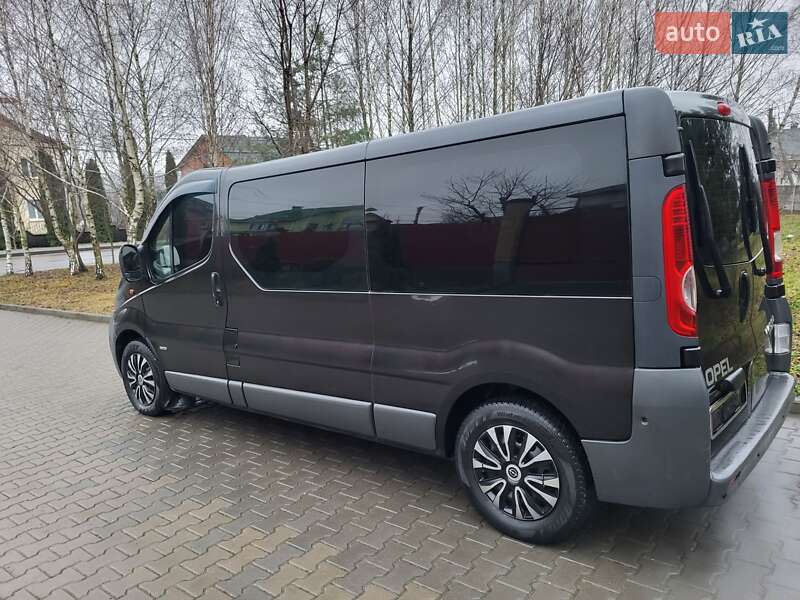 Мінівен Opel Vivaro 2007 в Хмельницькому