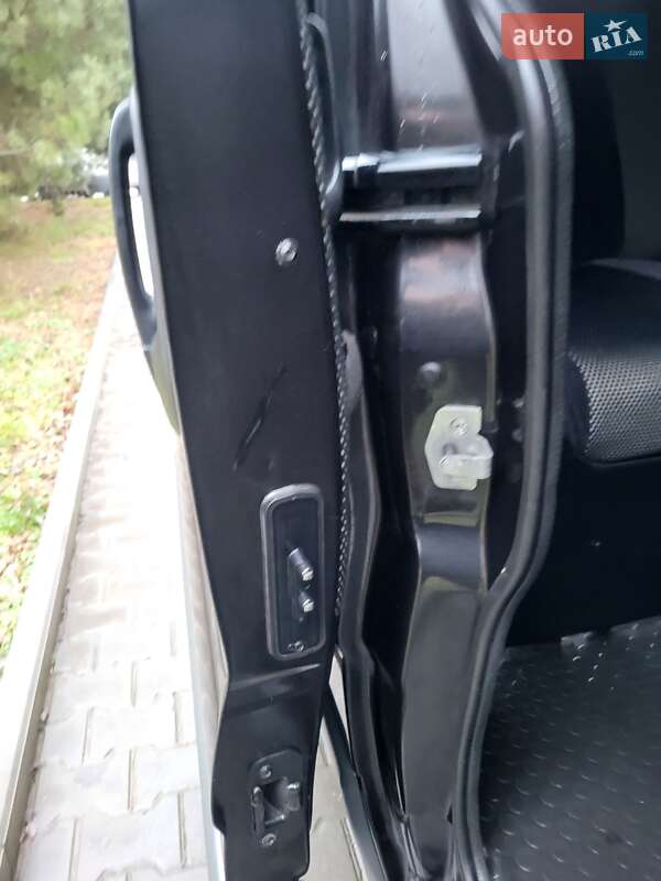 Мінівен Opel Vivaro 2007 в Хмельницькому