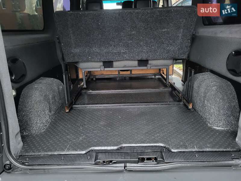 Мінівен Opel Vivaro 2007 в Хмельницькому