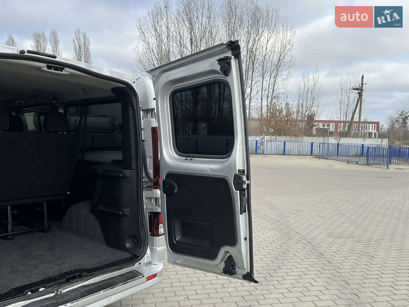 Мінівен Opel Vivaro 2015 в Ковелі фото 66 Мінівен Opel Vivaro 2015 в Ковелі