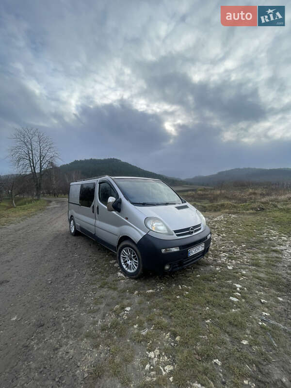 Opel Vivaro 2003 Opel Vivaro 2003