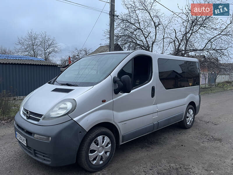 Минивэн Opel Vivaro 2004 в Харькове фото Минивэн Opel Vivaro 2004 в Харькове