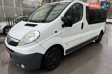 Мінівен Opel Vivaro 2013 в Луцьку