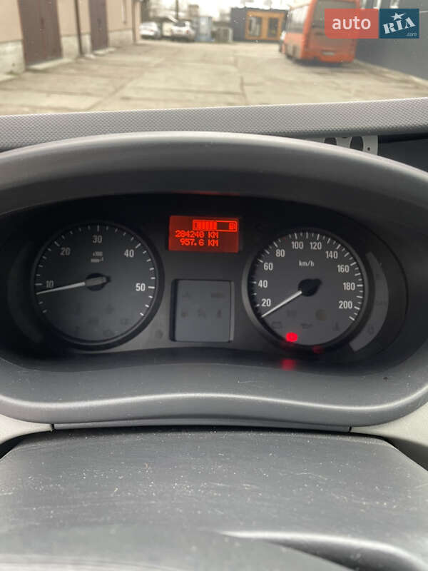 Вантажний фургон Opel Vivaro 2010 в Борисполі