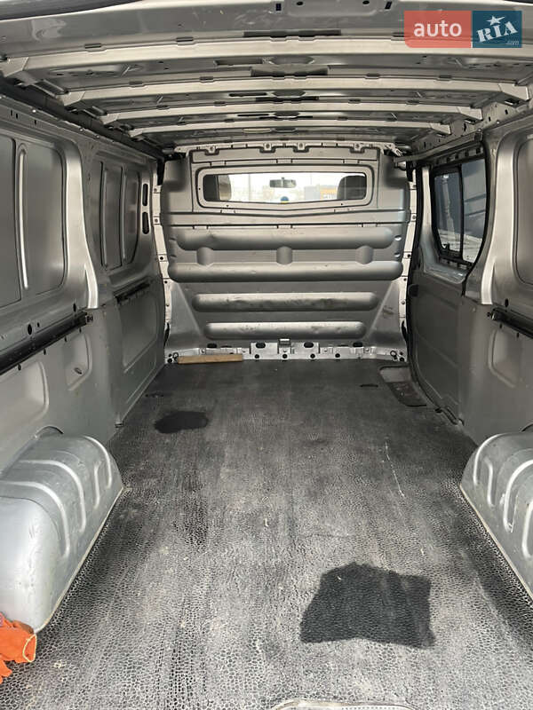 Вантажний фургон Opel Vivaro 2010 в Борисполі