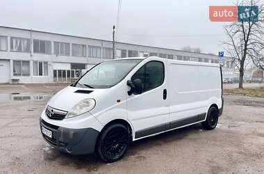 Грузовой фургон Opel Vivaro 2006 в Чернигове