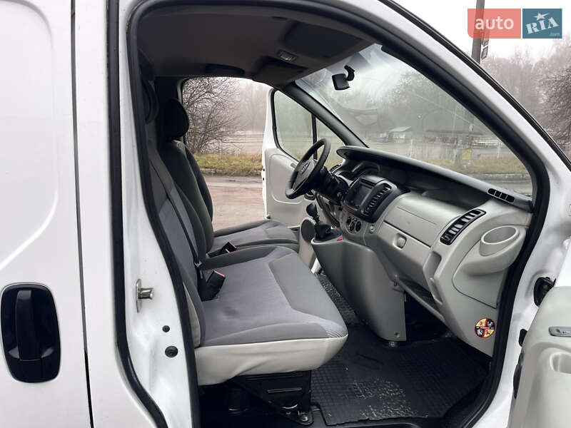 Грузовой фургон Opel Vivaro 2006 в Чернигове фото 10 Грузовой фургон Opel Vivaro 2006 в Чернигове
