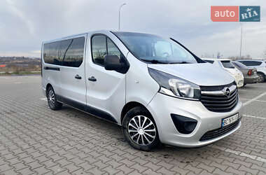 Минивэн Opel Vivaro 2016 в Львове