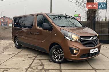 Мінівен Opel Vivaro 2017 в Києві