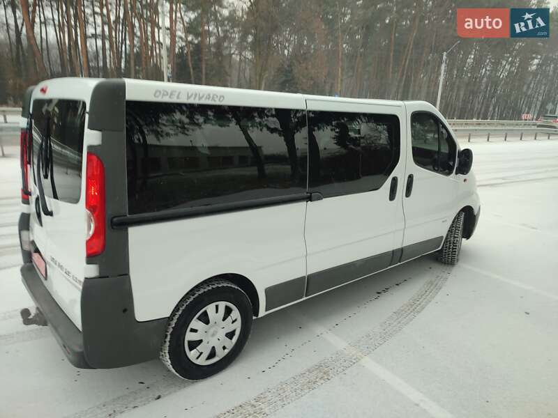 Мінівен Opel Vivaro 2011 в Дубні фото 5 Мінівен Opel Vivaro 2011 в Дубні