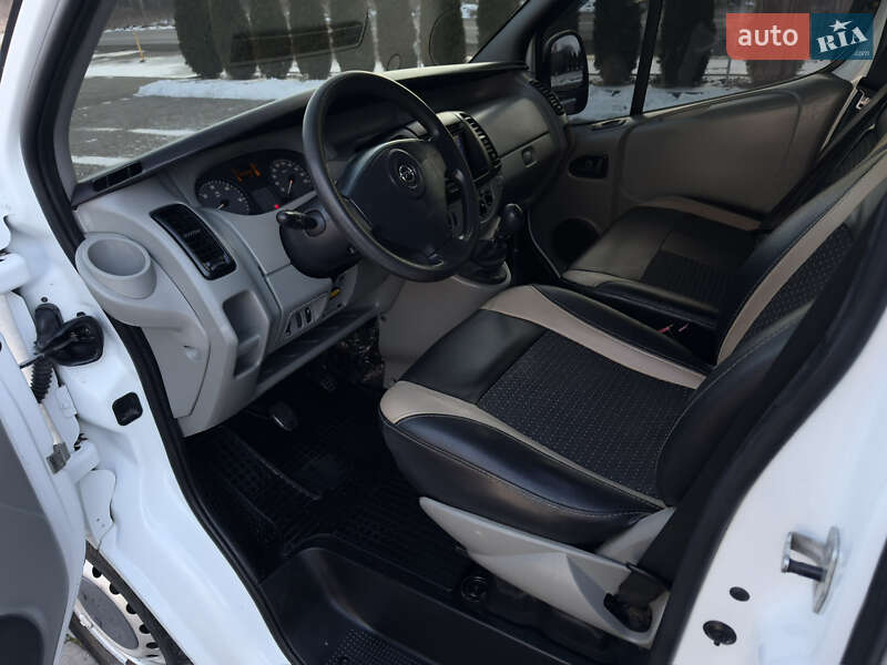 Минивэн Opel Vivaro 2007 в Черновцах фото 35 Минивэн Opel Vivaro 2007 в Черновцах