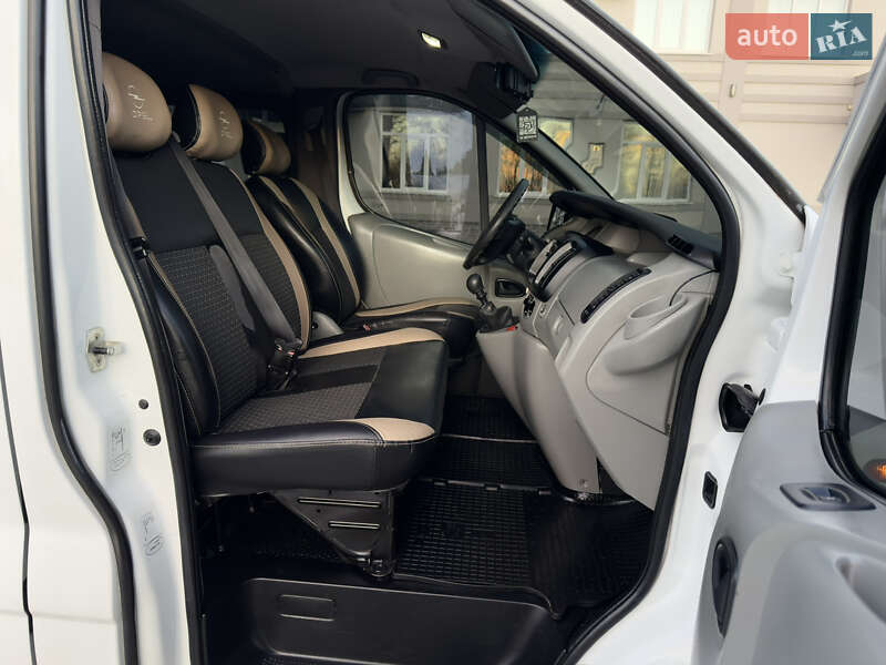 Минивэн Opel Vivaro 2007 в Черновцах фото 39 Минивэн Opel Vivaro 2007 в Черновцах