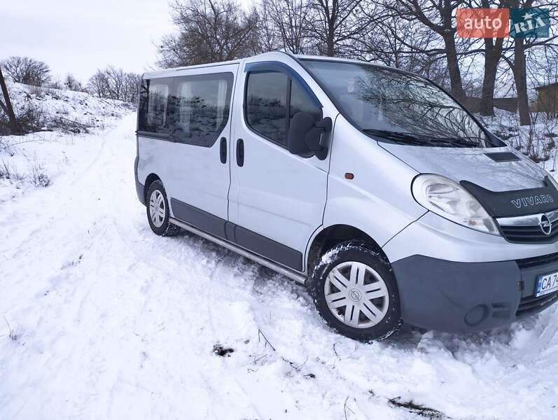 Мінівен Opel Vivaro 2008 в Смілі