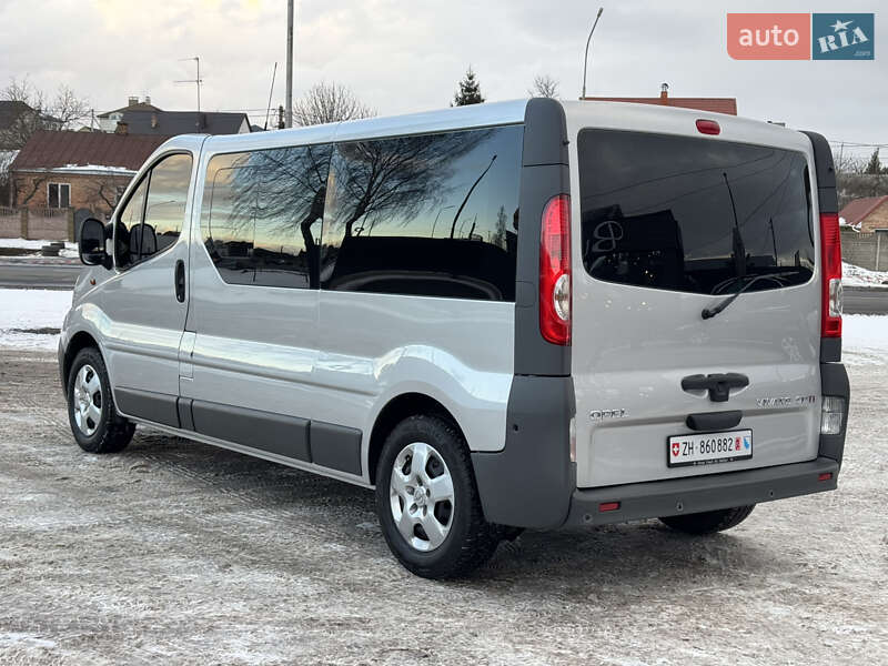Минивэн Opel Vivaro 2012 в Луцке фото 27 Минивэн Opel Vivaro 2012 в Луцке