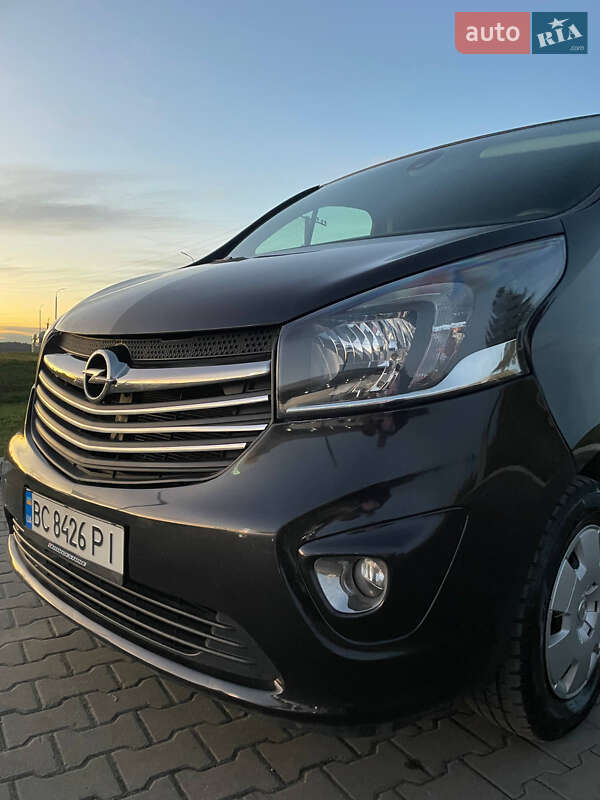 Минивэн Opel Vivaro 2015 в Рава-Русской фото 15 Минивэн Opel Vivaro 2015 в Рава-Русской