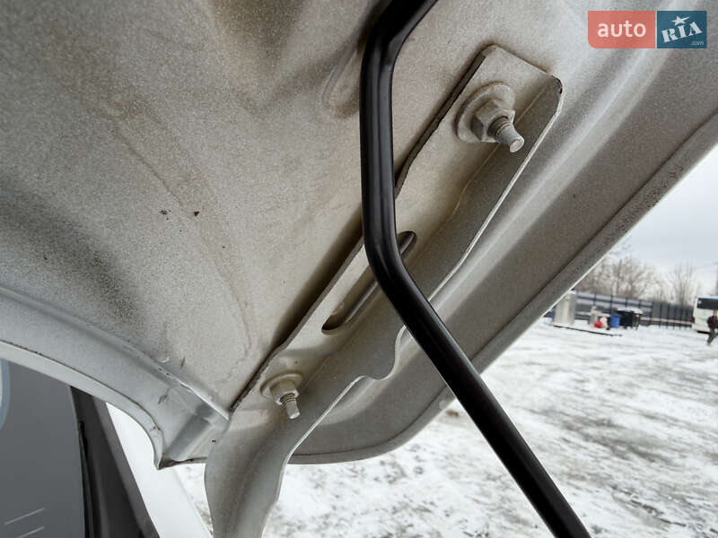 Вантажний фургон Opel Vivaro 2020 в Радивиліві