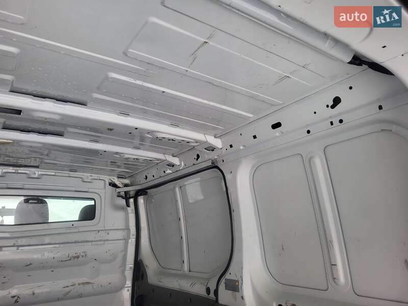 Грузовой фургон Opel Vivaro 2012 в Хмельницком фото 27 Грузовой фургон Opel Vivaro 2012 в Хмельницком