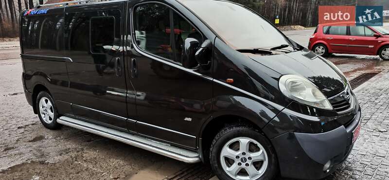 Минивэн Opel Vivaro 2013 в Дубно