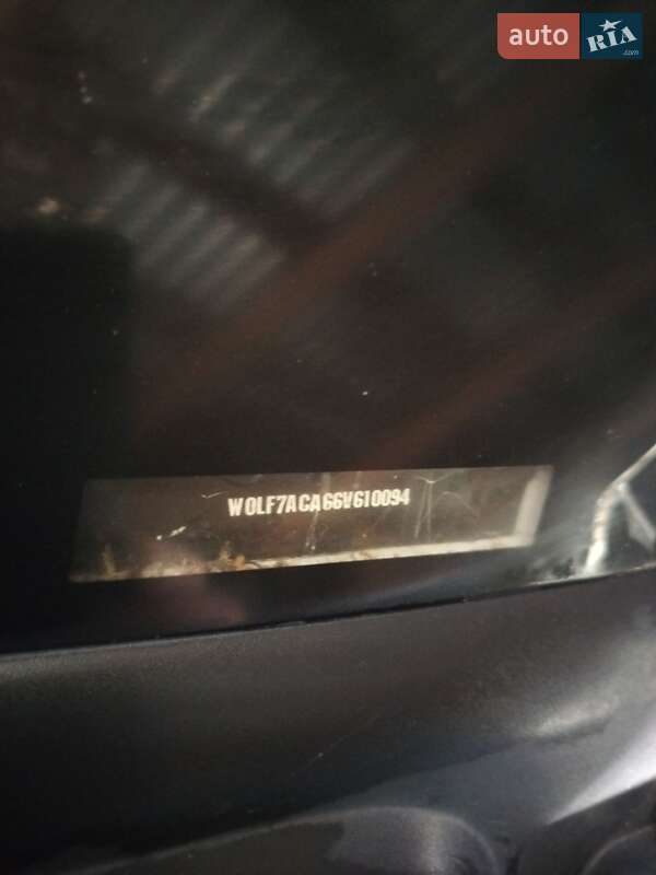 Грузопассажирский фургон Opel Vivaro 2006 в Изюме