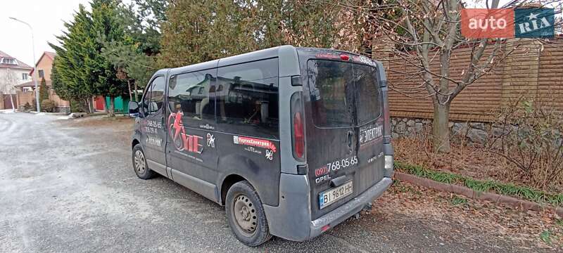 Минивэн Opel Vivaro 2004 в Горишних Плавнях