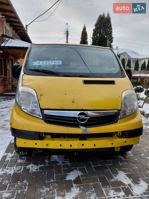 Opel Vivaro 2006