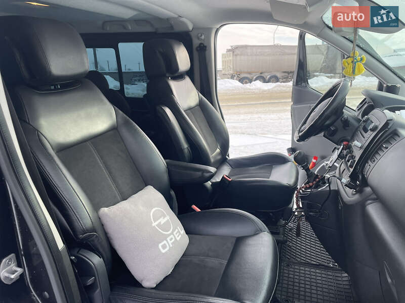 Минивэн Opel Vivaro 2016 в Радехове фото 9 Минивэн Opel Vivaro 2016 в Радехове