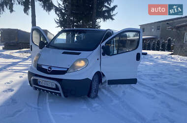 Мінівен Opel Vivaro 2006 в Товсте