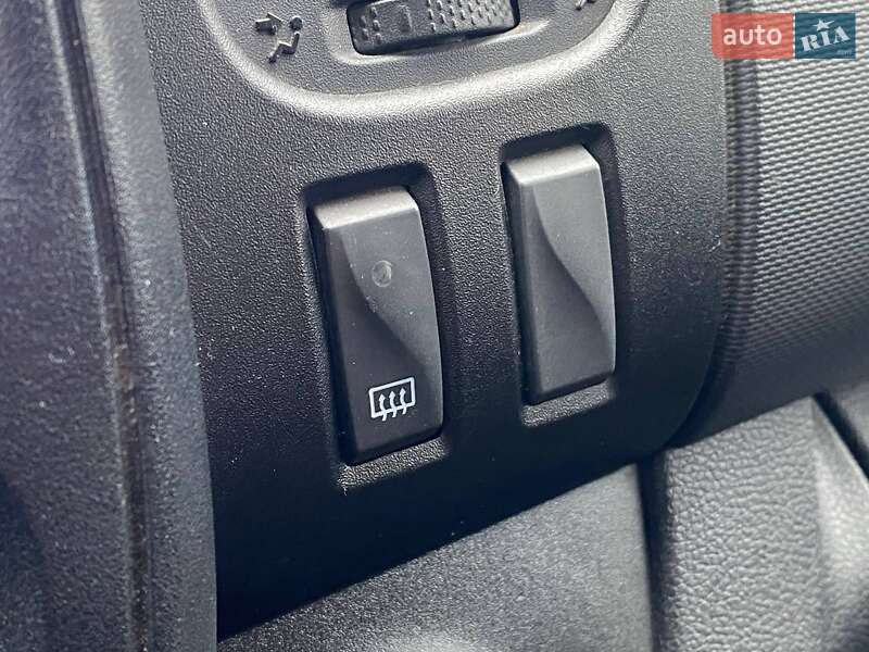 Минивэн Opel Vivaro 2017 в Киеве фото 25 Минивэн Opel Vivaro 2017 в Киеве