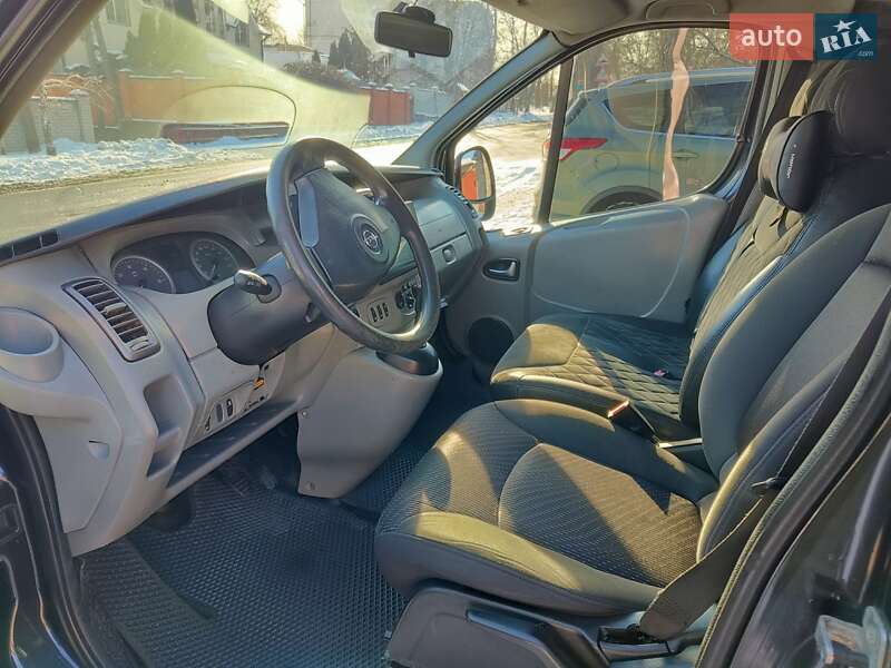 Грузопассажирский фургон Opel Vivaro 2007 в Днепре фото 52 Грузопассажирский фургон Opel Vivaro 2007 в Днепре