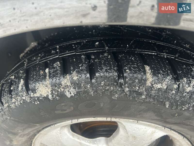 Минивэн Opel Vivaro 2011 в Луцке