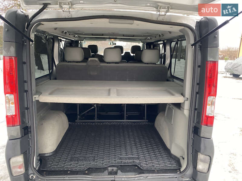 Минивэн Opel Vivaro 2007 в Луцке фото 15 Минивэн Opel Vivaro 2007 в Луцке