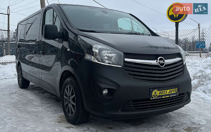 Opel Vivaro 2015