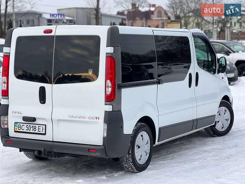 Минивэн Opel Vivaro 2007 в Стрые