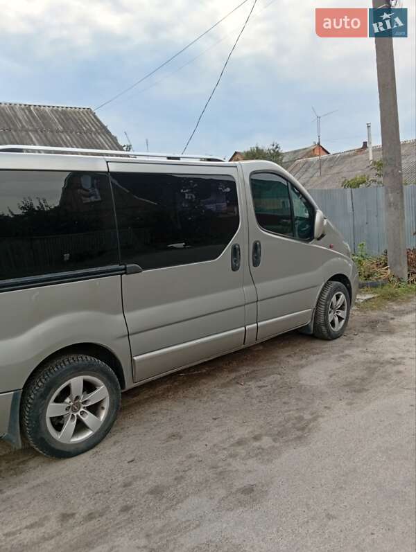 Мінівен Opel Vivaro 2010 в Фастові