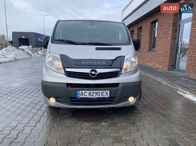 Минивэн Opel Vivaro 2007 в Луцке фото 8 Минивэн Opel Vivaro 2007 в Луцке