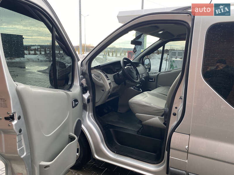 Минивэн Opel Vivaro 2007 в Луцке фото 20 Минивэн Opel Vivaro 2007 в Луцке