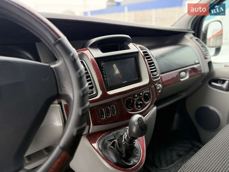 Минивэн Opel Vivaro 2008 в Виннице