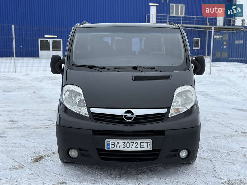 Минивэн Opel Vivaro 2008 в Виннице