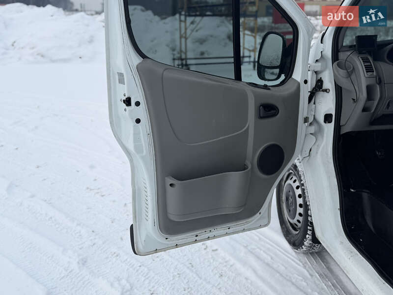 Грузовой фургон Opel Vivaro 2012 в Львове фото 14 Грузовой фургон Opel Vivaro 2012 в Львове