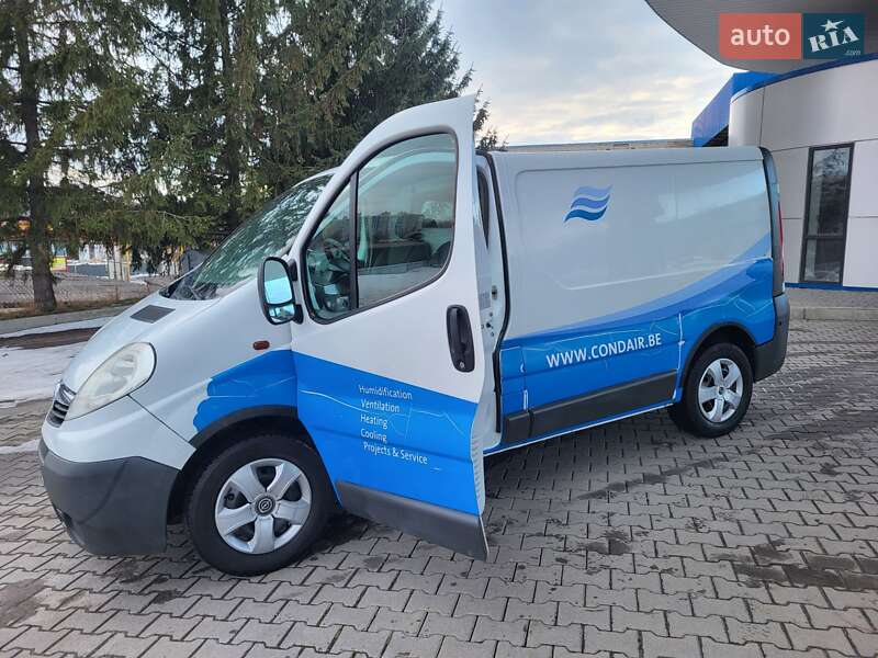 Грузопассажирский фургон Opel Vivaro 2011 в Хмельницком фото 41 Грузопассажирский фургон Opel Vivaro 2011 в Хмельницком