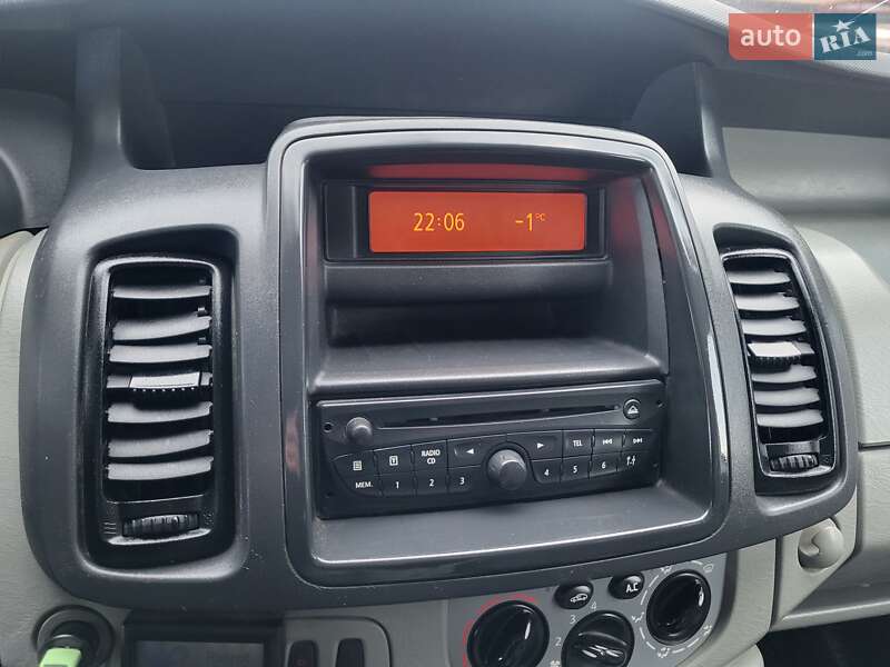 Грузопассажирский фургон Opel Vivaro 2011 в Хмельницком фото 80 Грузопассажирский фургон Opel Vivaro 2011 в Хмельницком