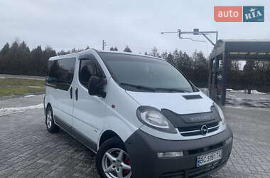 Минивэн Opel Vivaro 2003 в Николаеве