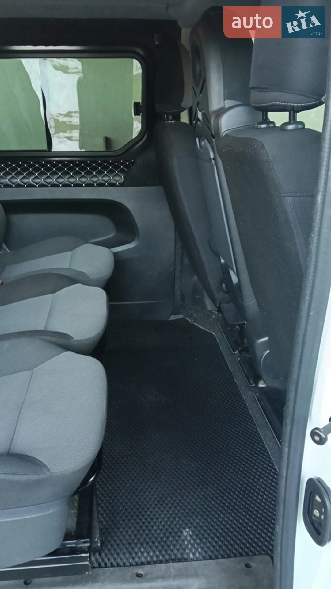 2017 Opel Vivaro - мініатюра 21