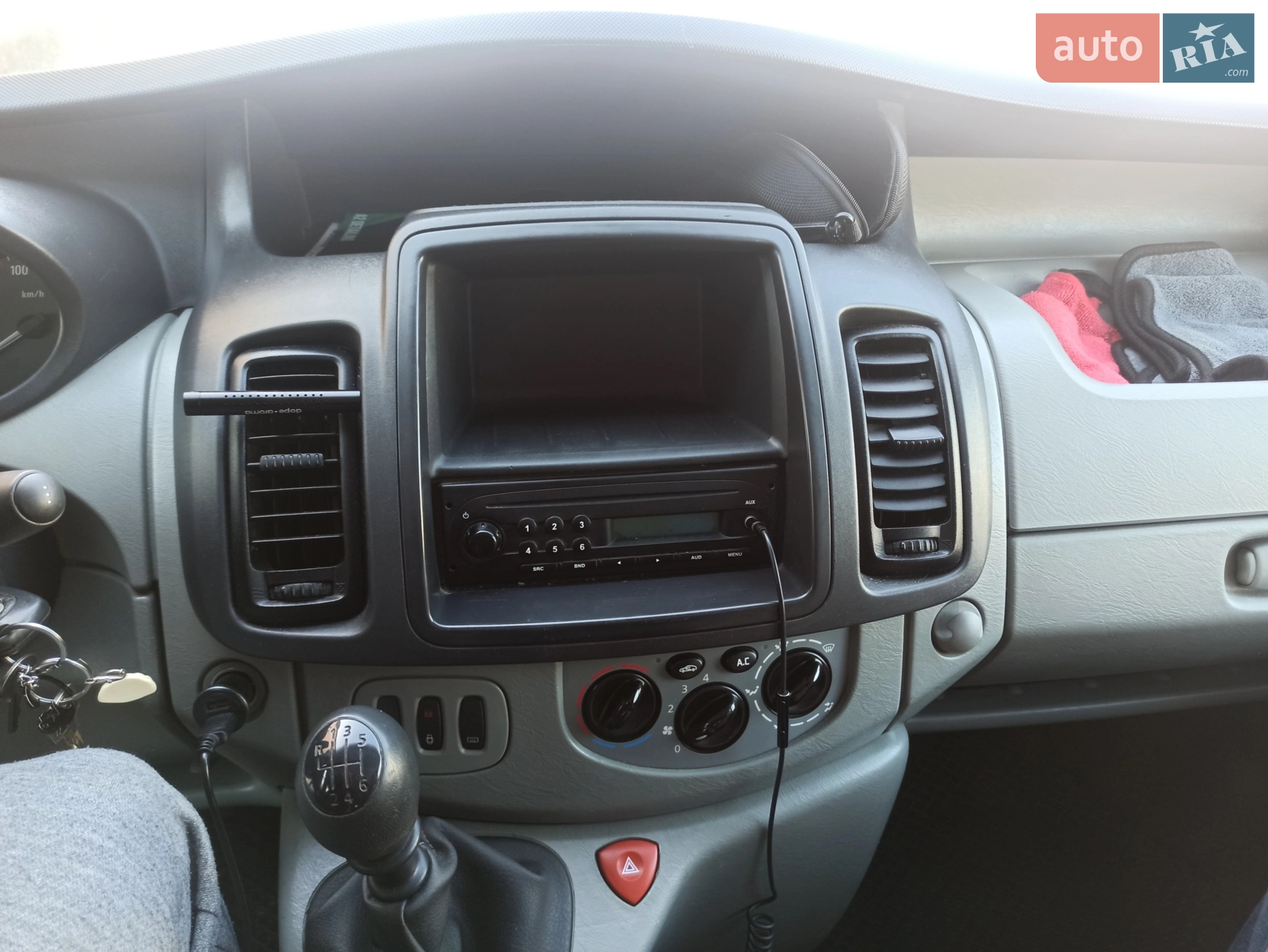 2011 Opel Vivaro - мініатюра 15