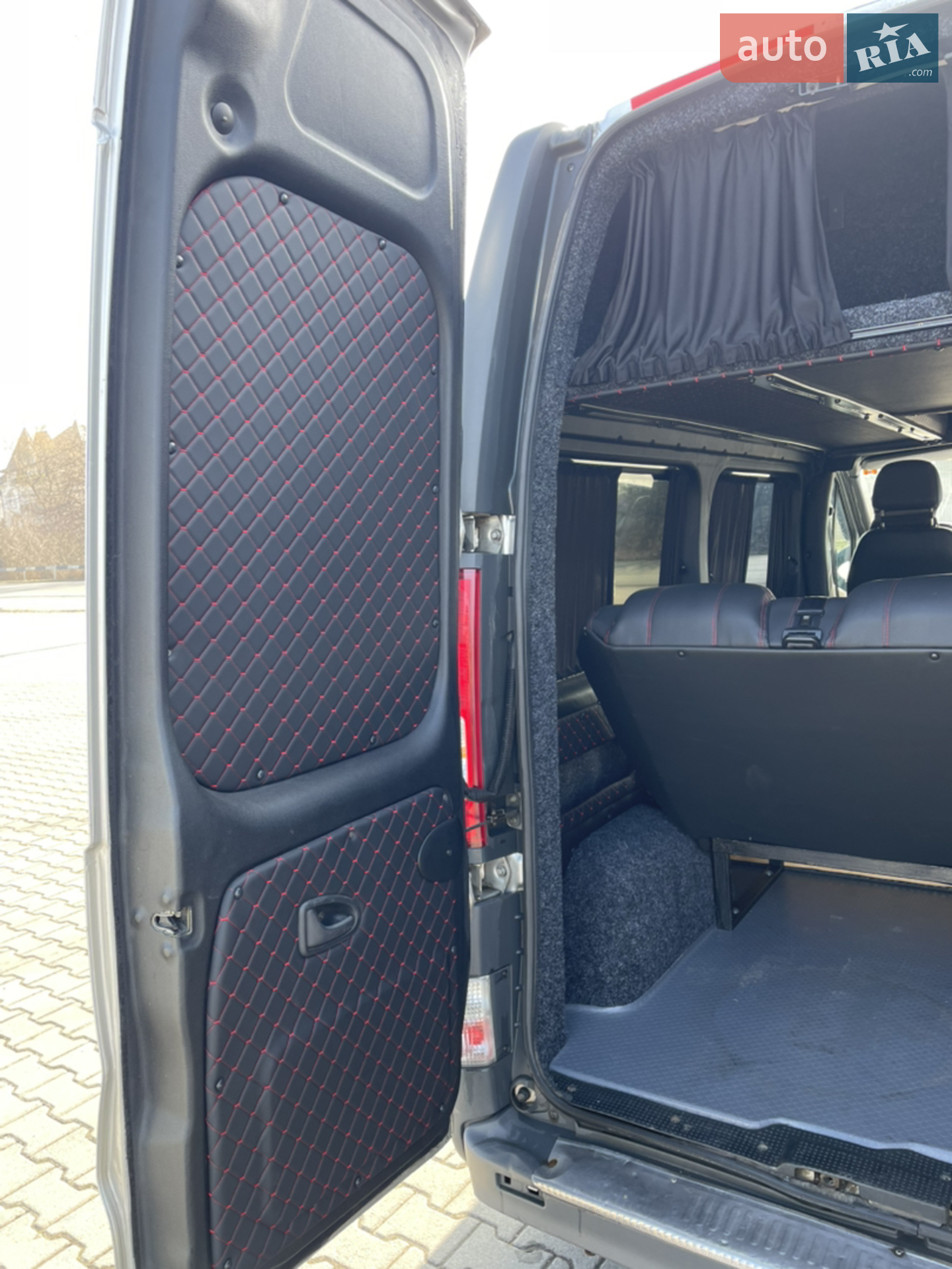 2010 Opel Vivaro - мініатюра 17